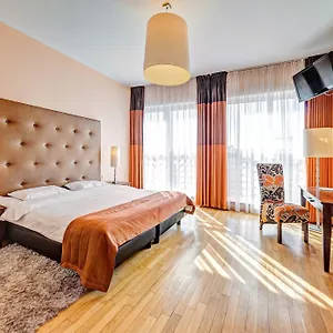 Don Prestige 4* Познань